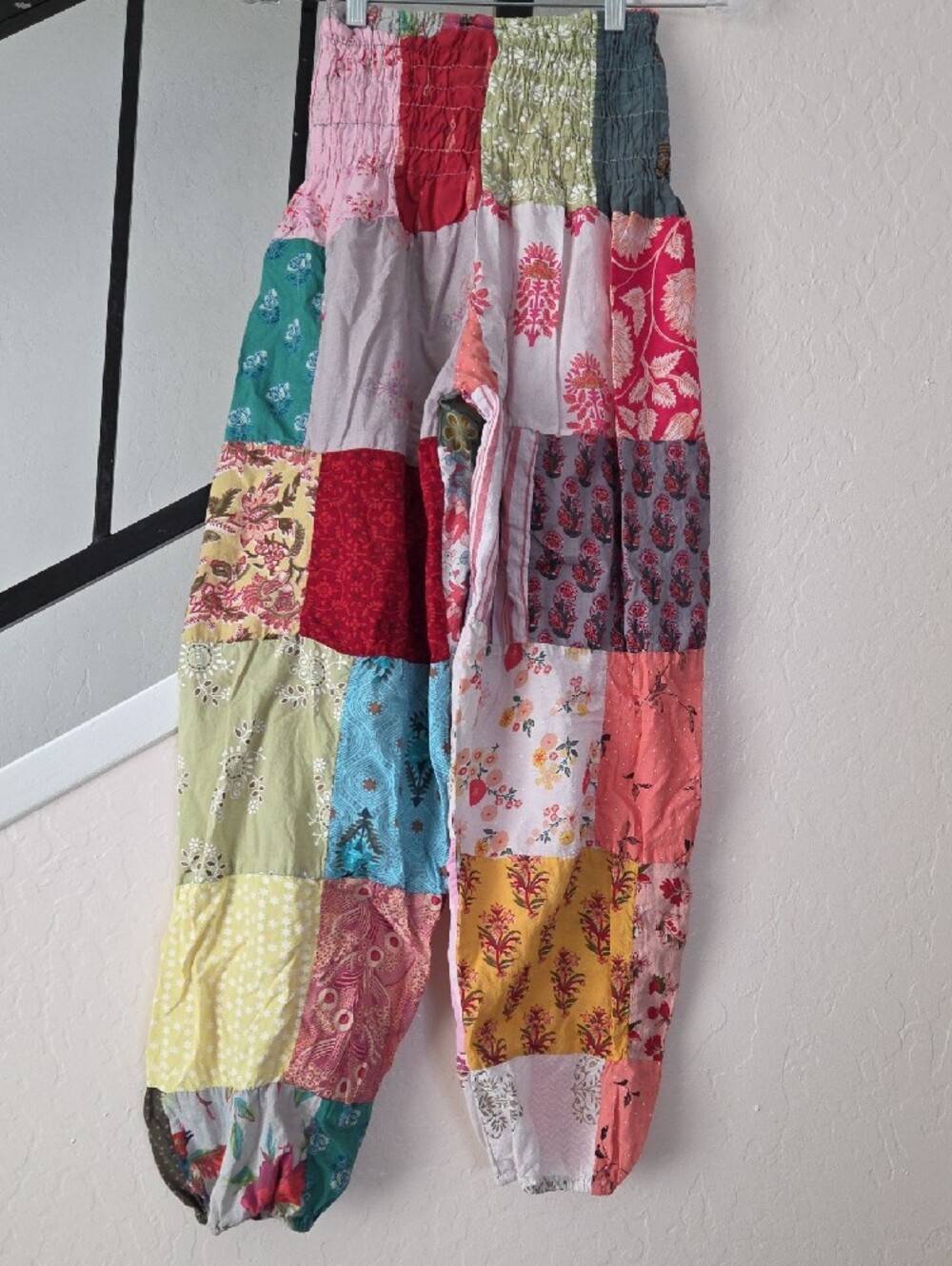Bundle/3 Elastic-Waist Women's Pants - Multicolor Boho Size S??? - Picture 2 of 11